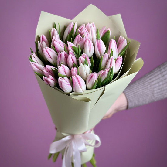 Тюльпаны Букет из 35 розовых тюльпанов