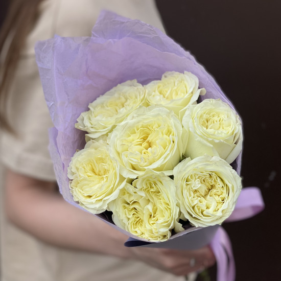 Пионовидная роза Букет из 7 кремовых пионовидных роз