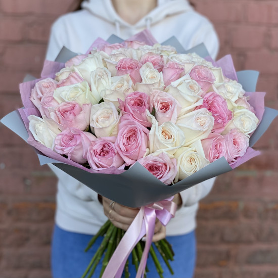 Пионовидная роза Букет из 51 пионовидной розы