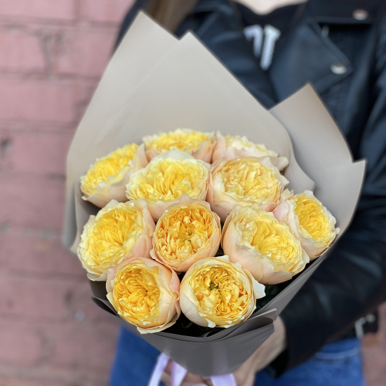 Пионовидная роза Букет из 11 желтых пионовидных роз
