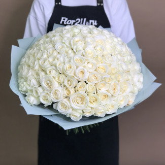 Розы Букет из 151 белой розы (40 см)