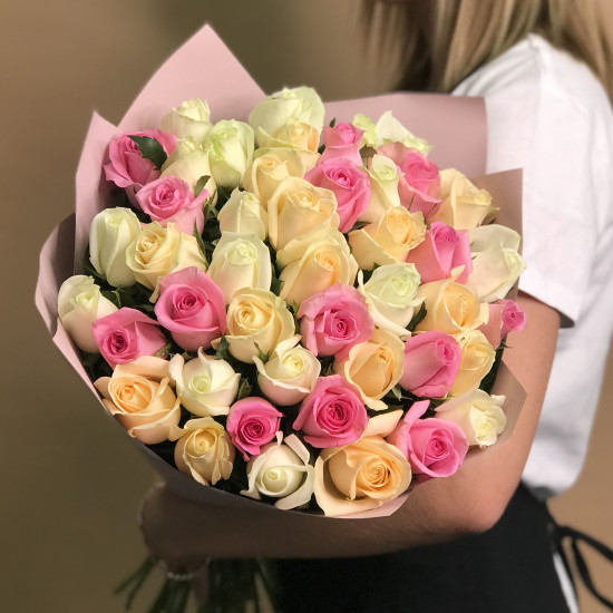 Розы Букет из роз нежный микс 45 шт. (60 см)