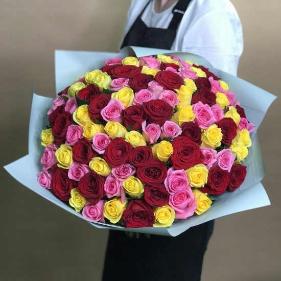 Розы Букет из роз яркий микс 101 шт. (40 см)