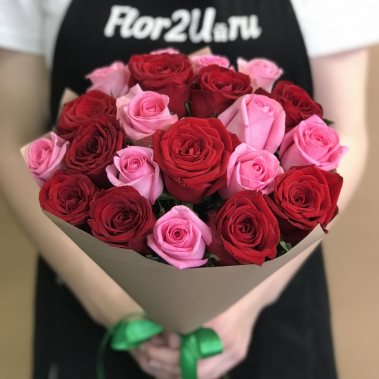 Розы Букет из красных и розовых роз 21 шт. (40 см)