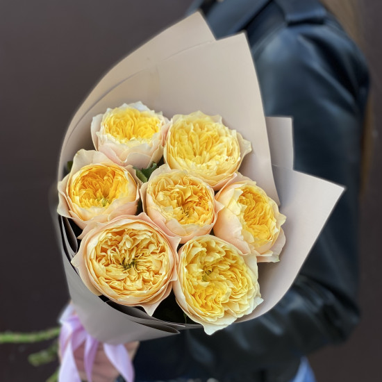 Пионовидная роза Букет из 7 желтых пионовидных роз