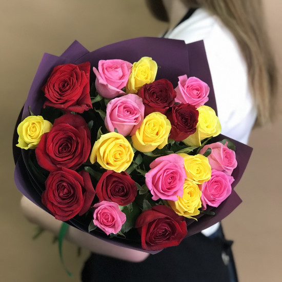 Розы Букет из роз яркий микс 21 шт. (70 см)
