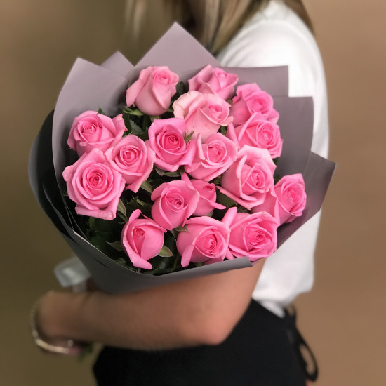 Розы Букет из 17 розовых роз (60 см)
