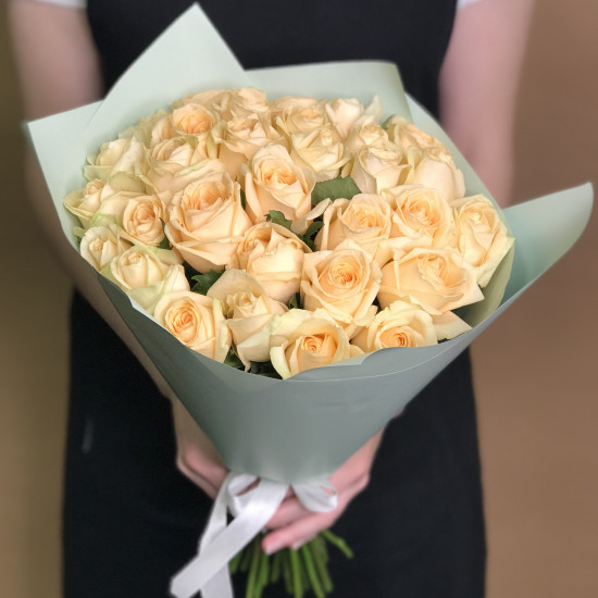 Розы Букет из 31 кремовой розы (40 см)