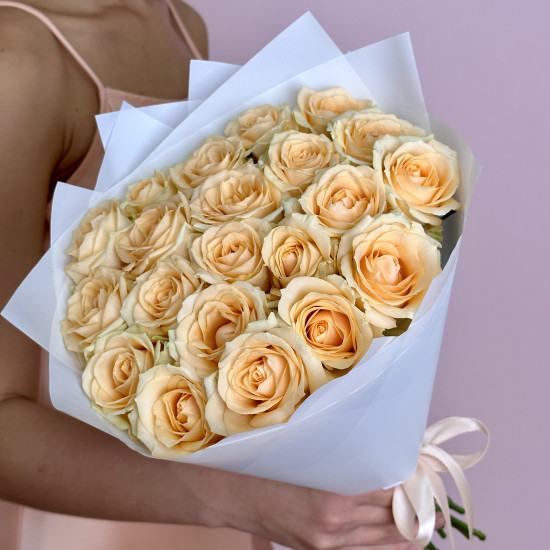Букеты из роз Букет из 21 розы Нежность (40 см)