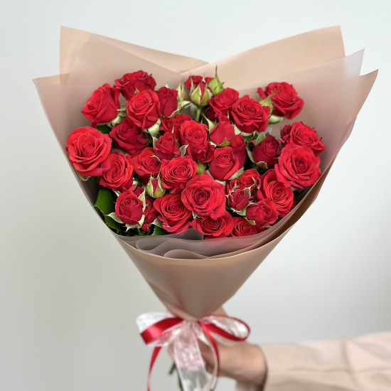Кустовая роза Букет из 11 кустовых красных роз