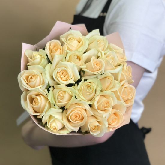 Розы Букет из 21 кремовой розы (50 см)