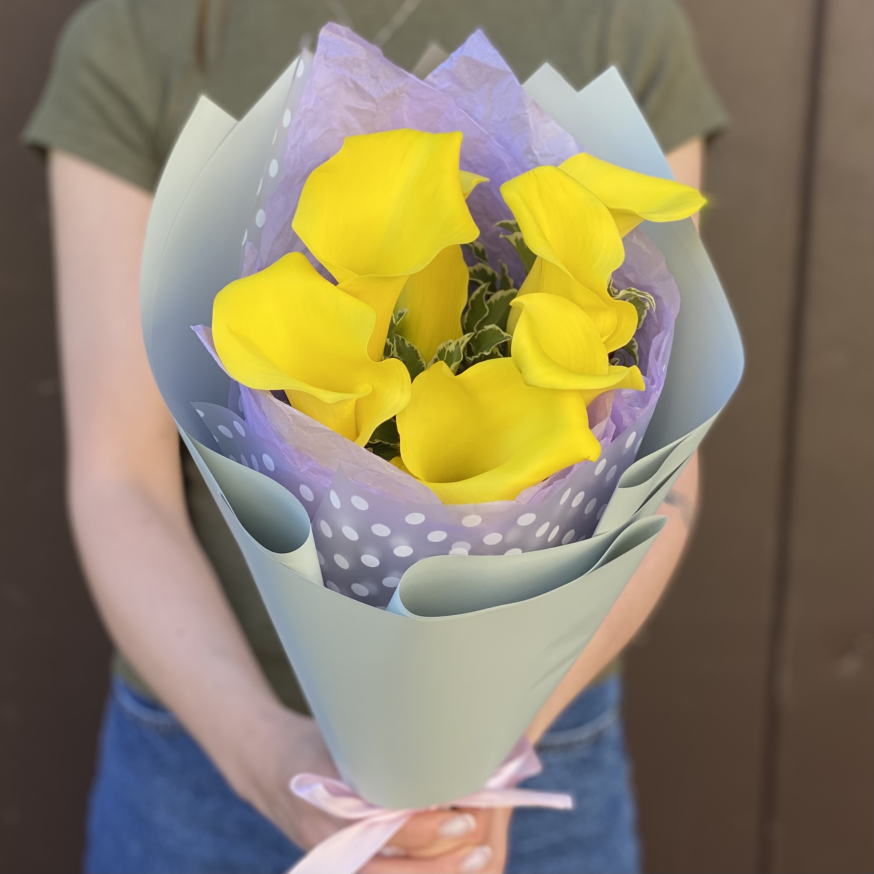 Каллы Букет из 7 желтых калл