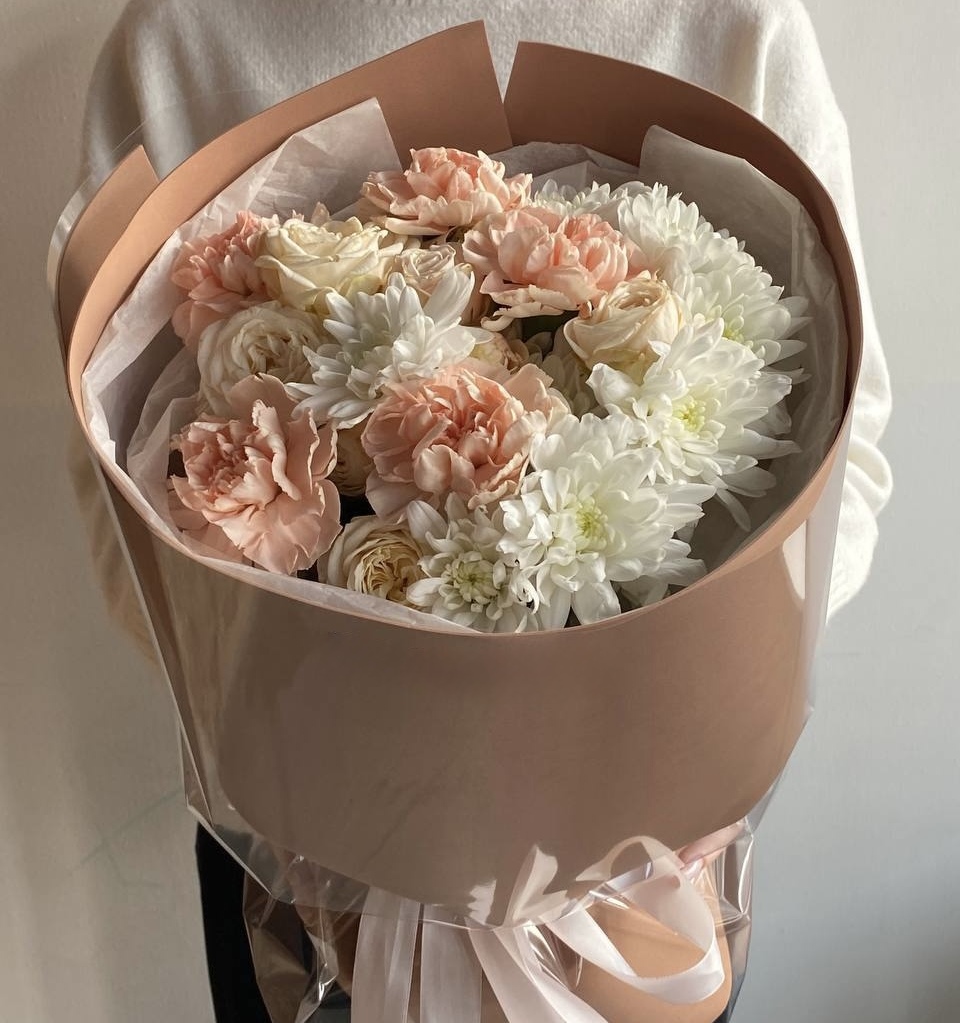 Гвоздики Букет Пудровый бриз