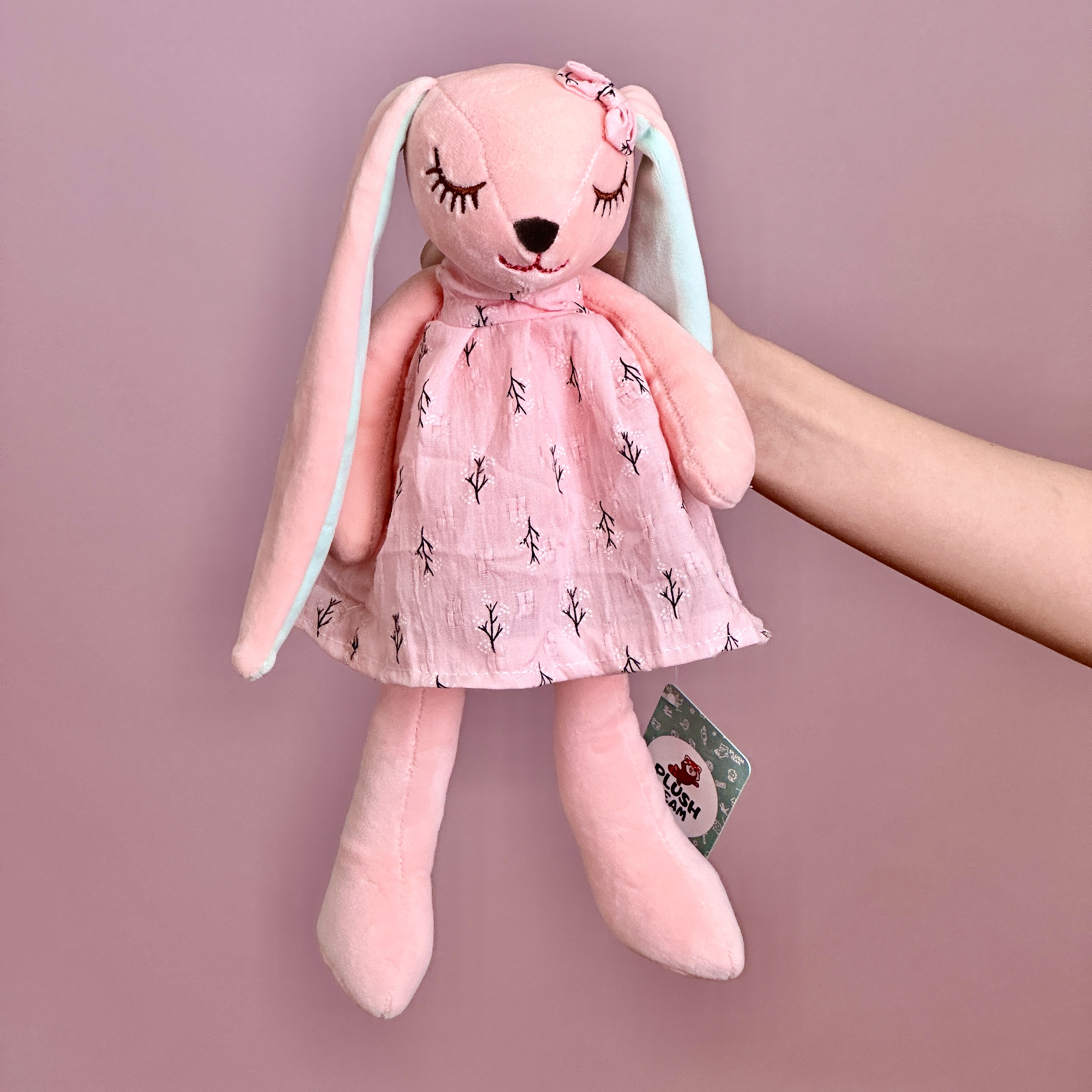 цена Зайка Лилька в розовом платье (35 см)