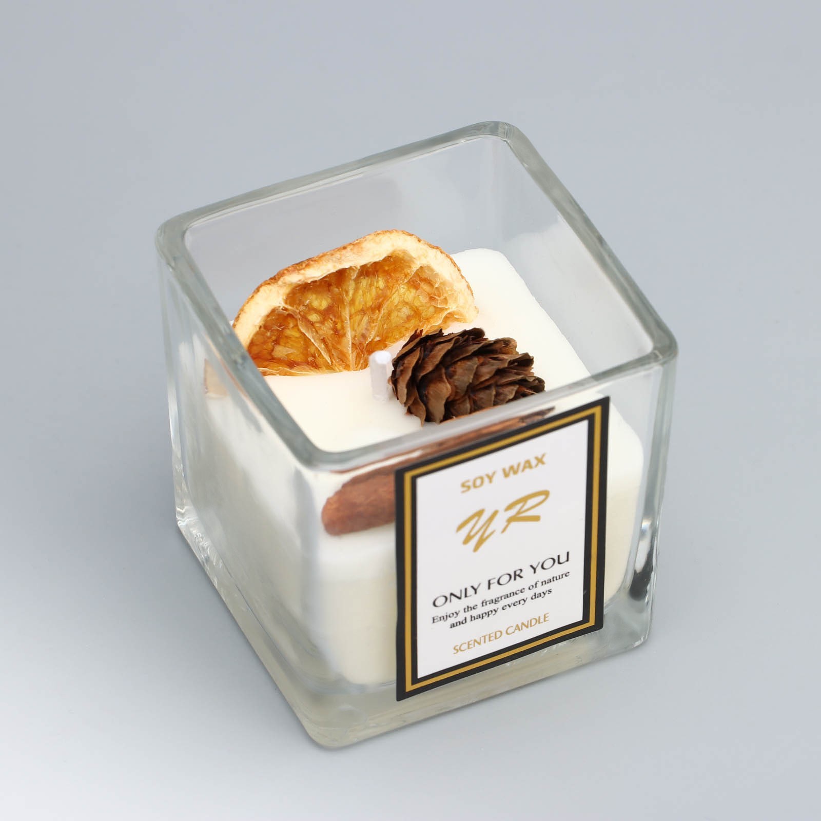 Красота и здоровье Свеча в стакане "Soy Wax", цитрус