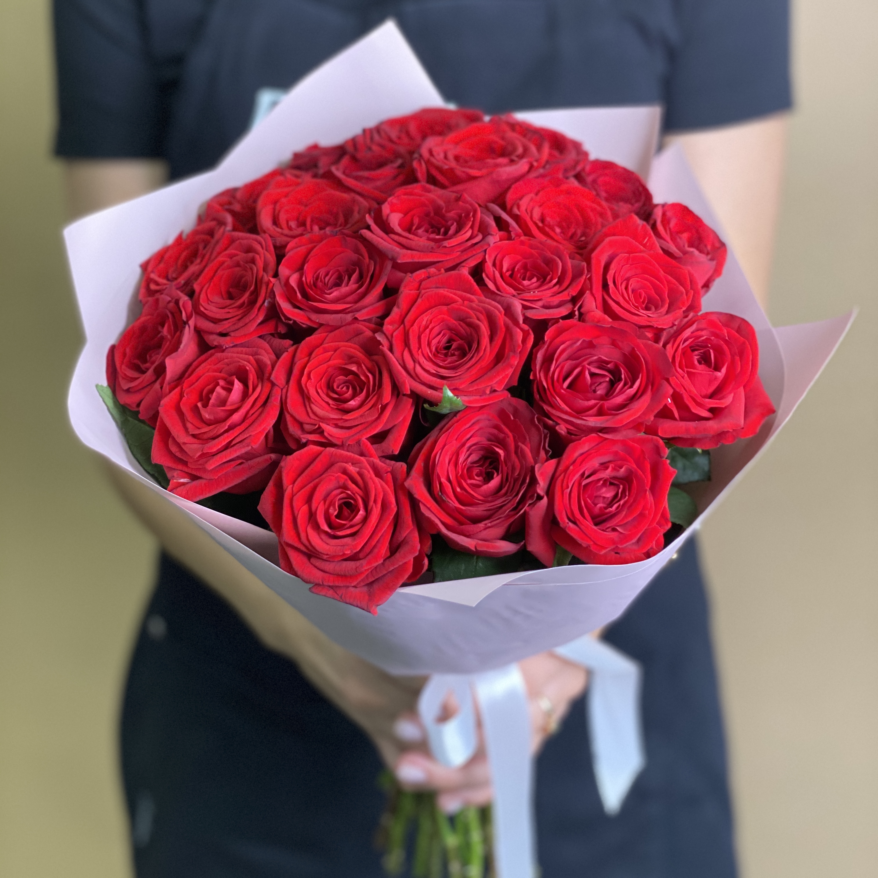 Букет из 25 роз (60 см) шар фольгированный 25 букет роз