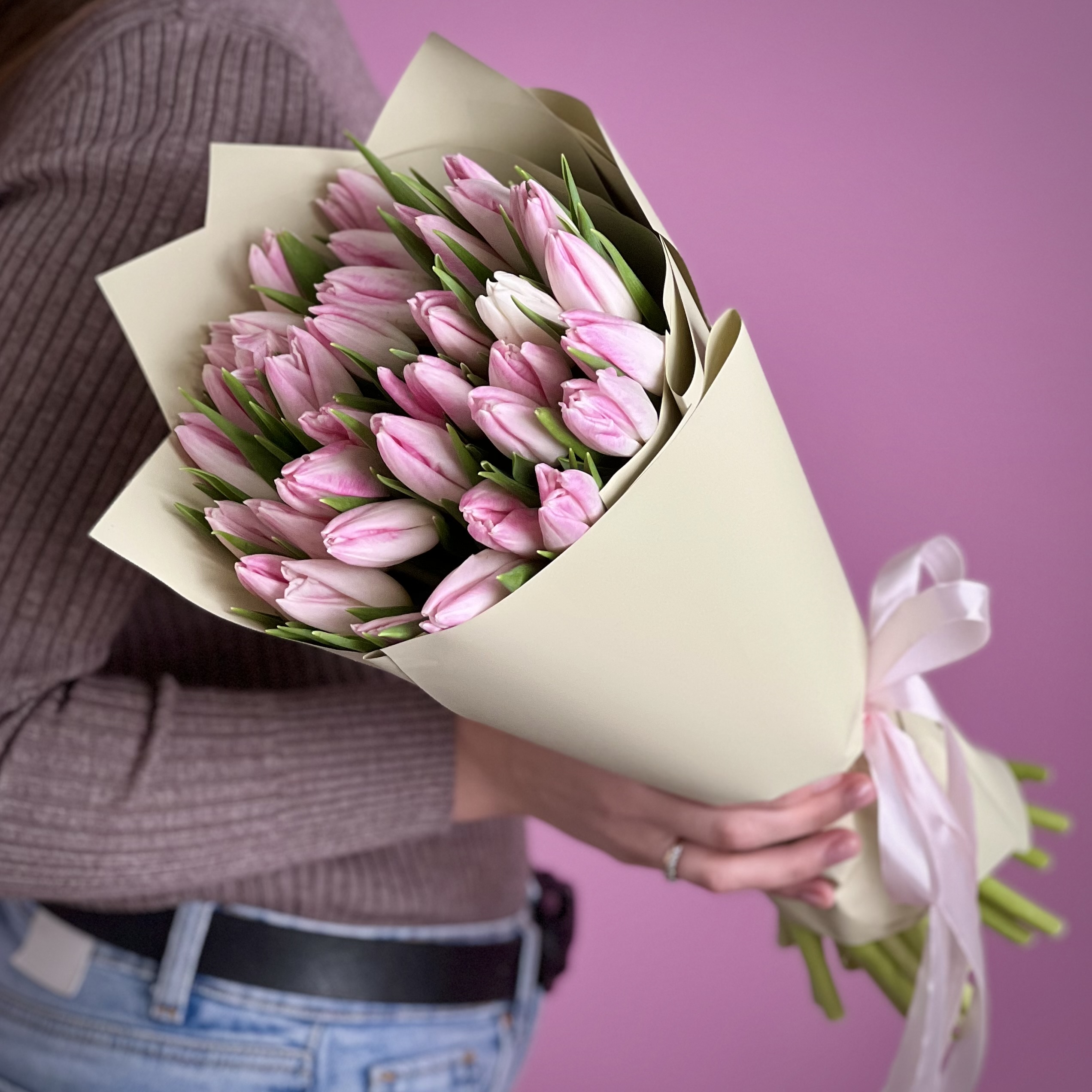 Тюльпаны Букет из 35 розовых тюльпанов