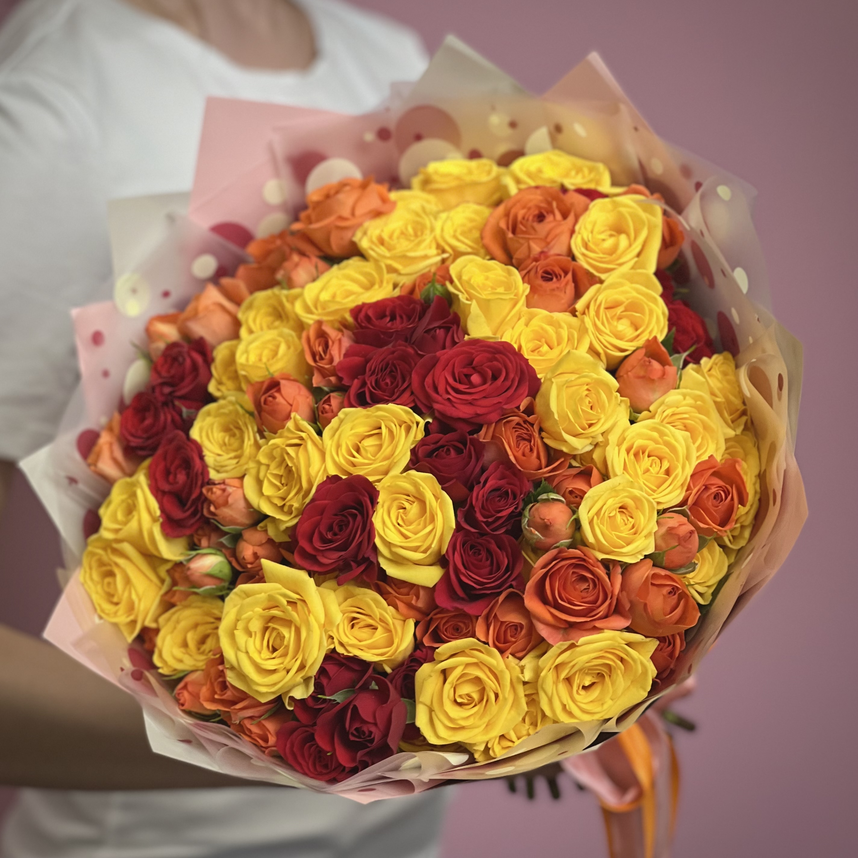 Кустовая роза Букет из 29 кустовых роз