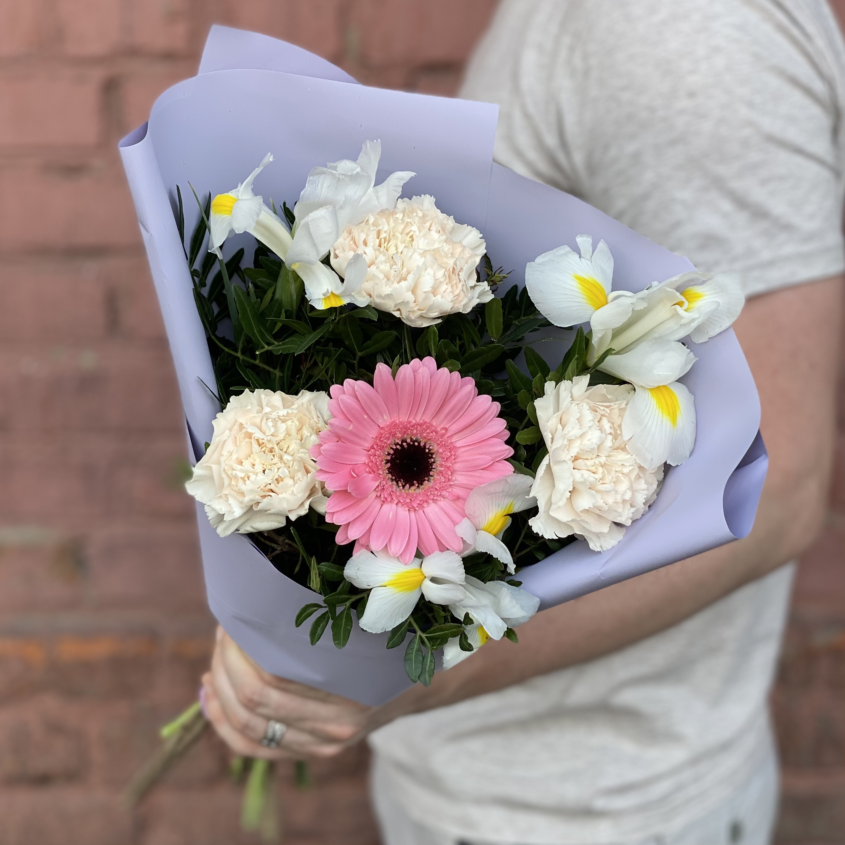 Ирисы Букет Гельвеция