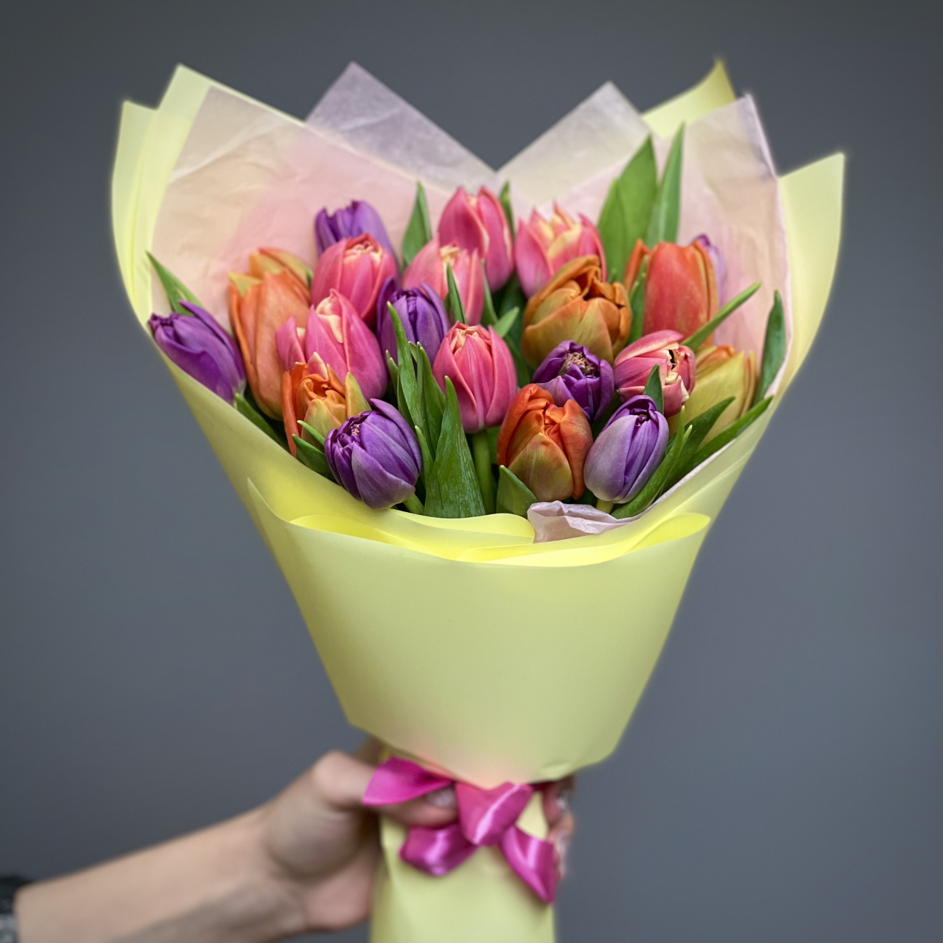 Тюльпаны Букет из 21 пионовидного тюльпана