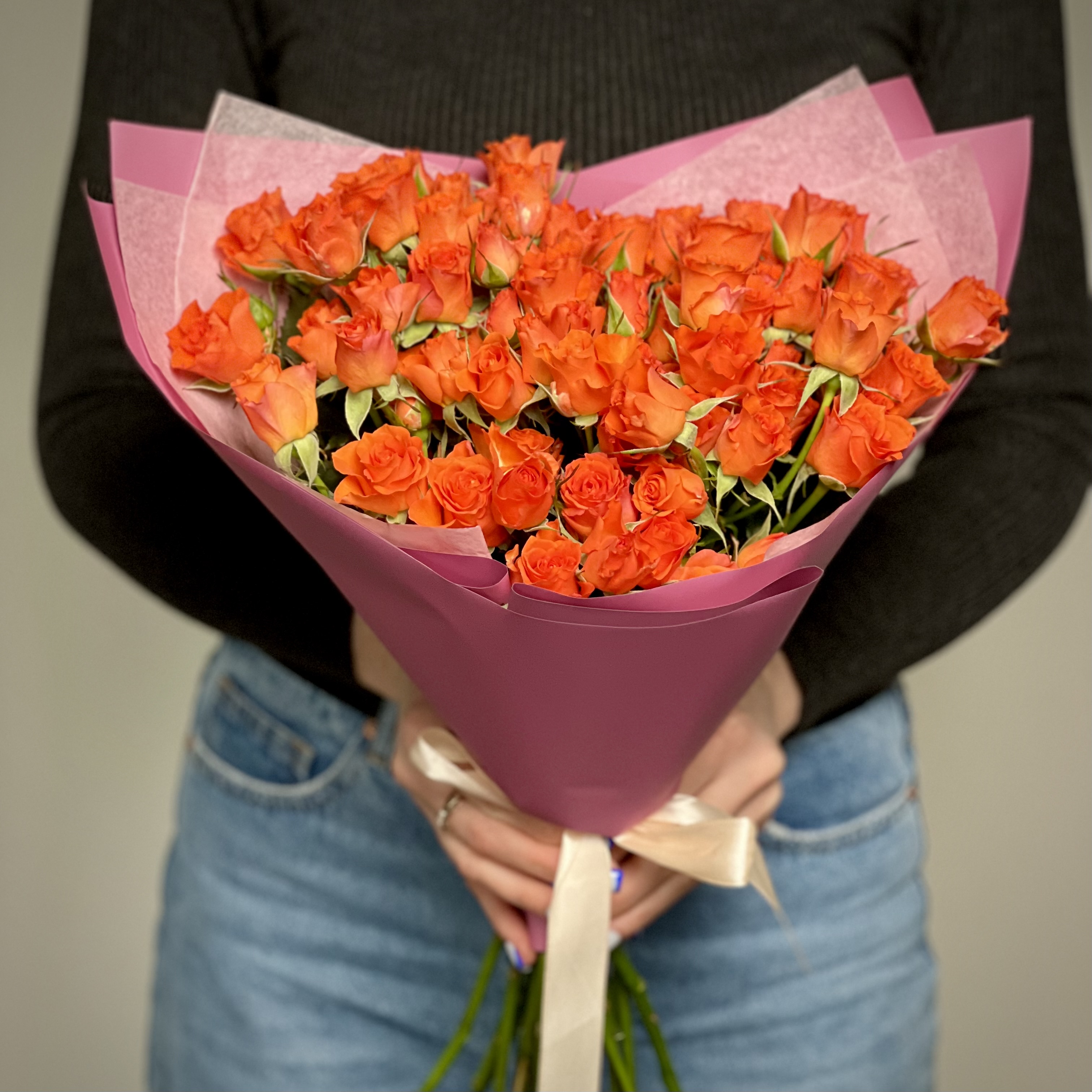Кустовая роза Букет из 17 кустовых оранжевых роз