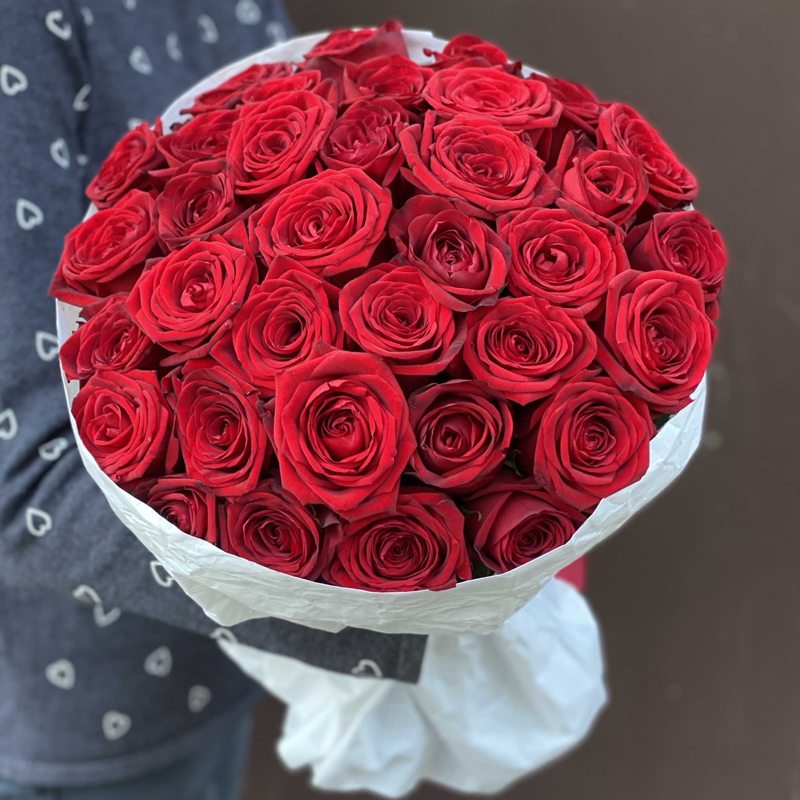 Букет из красных роз Вечерний Ургант цена и фото