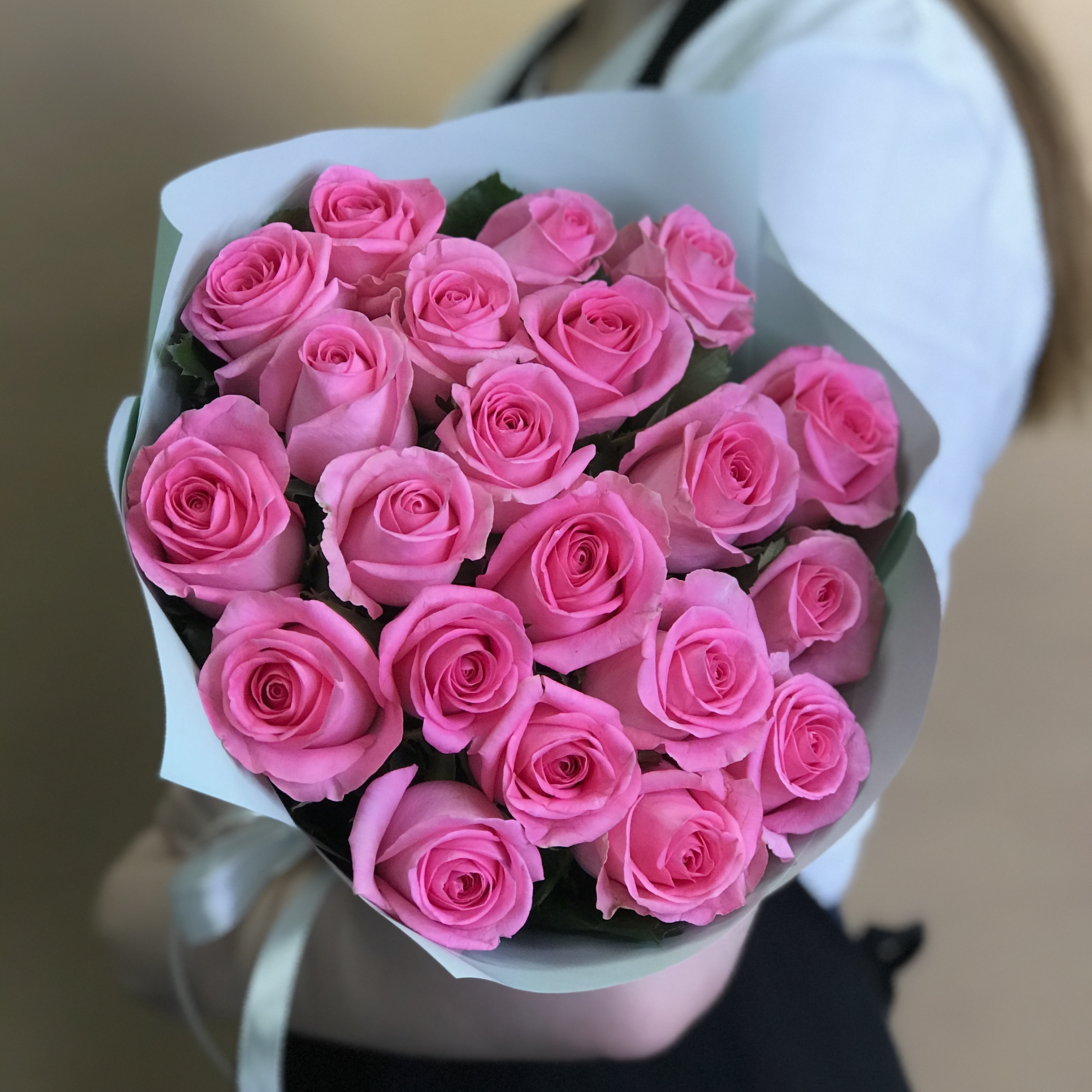 Розы Букет из 21 розовой розы (40 см)