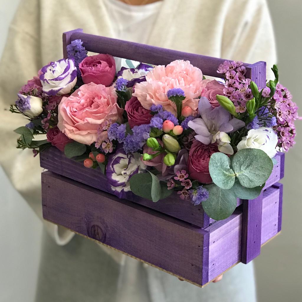 Insta букеты Ящик с цветами Лиловые сны