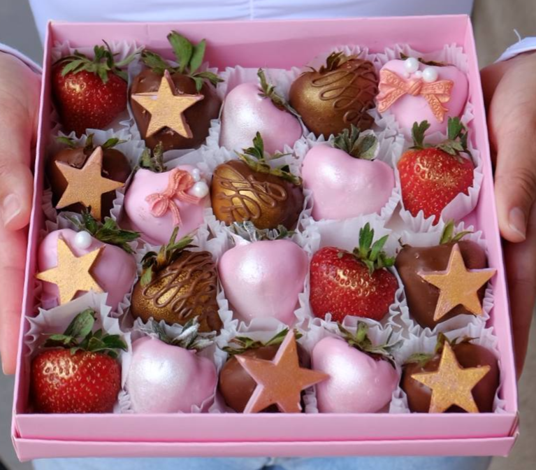 Для crm Клубника в шоколаде 20 штук