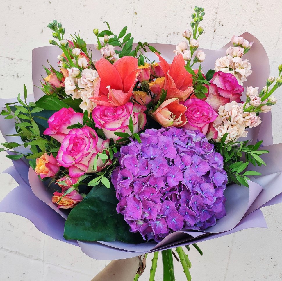 Амариллисы Букет Сахарок