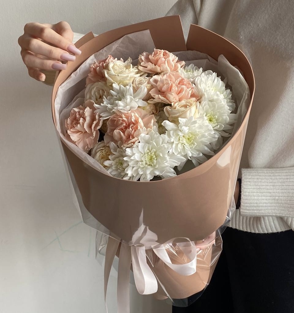 Гвоздики Букет Пудровый бриз