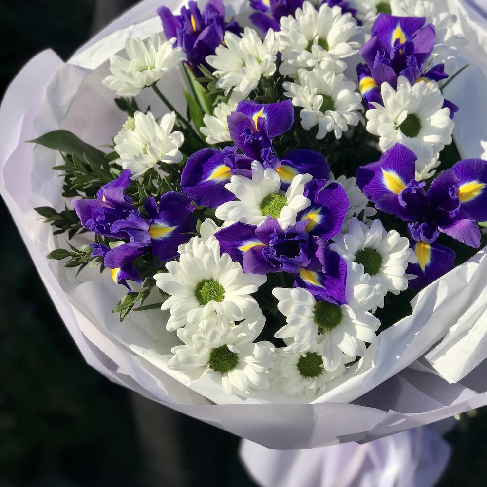 Ирисы Букет Песня соловья