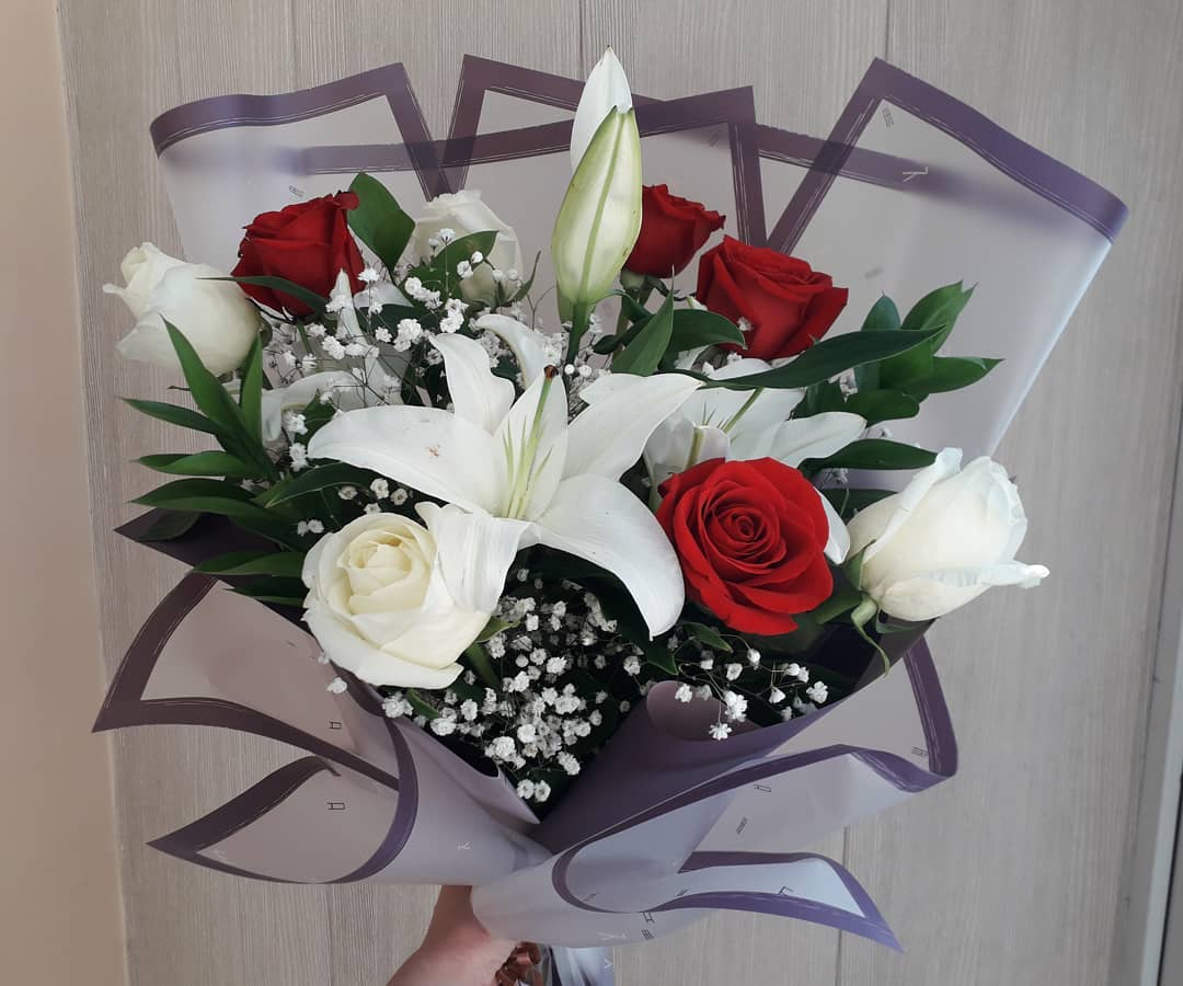 Лилии Букет Ками