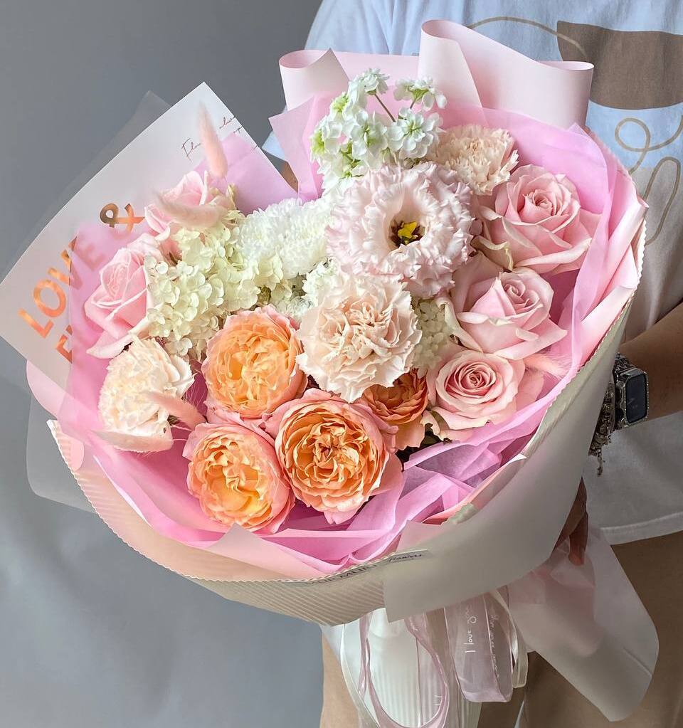 Гвоздики Букет На встречу мечте