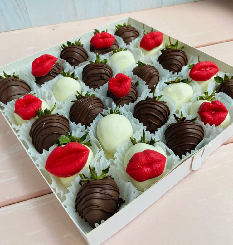 Для crm Клубника в шоколаде "Поцелуй"