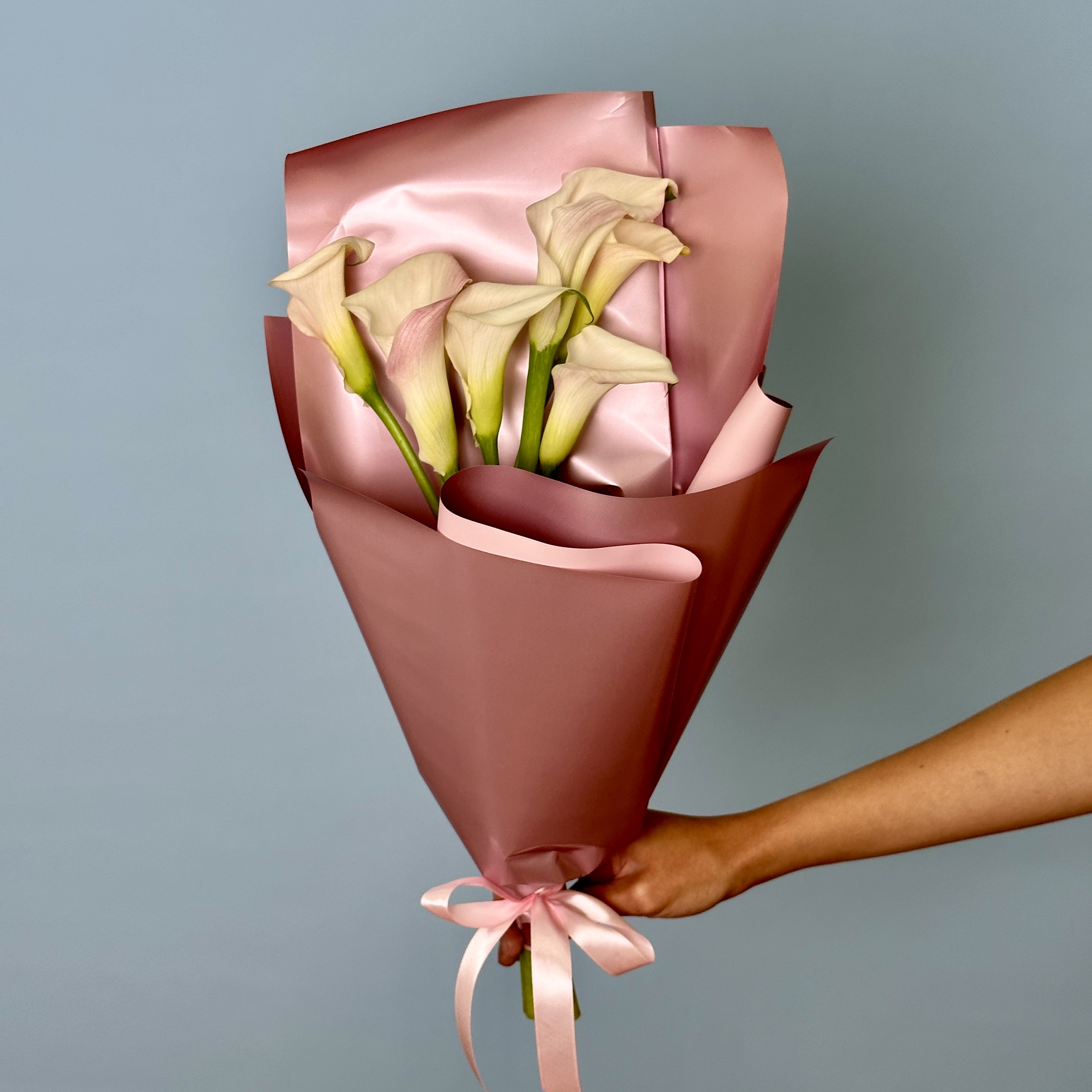 Каллы Букет из 7 белых калл