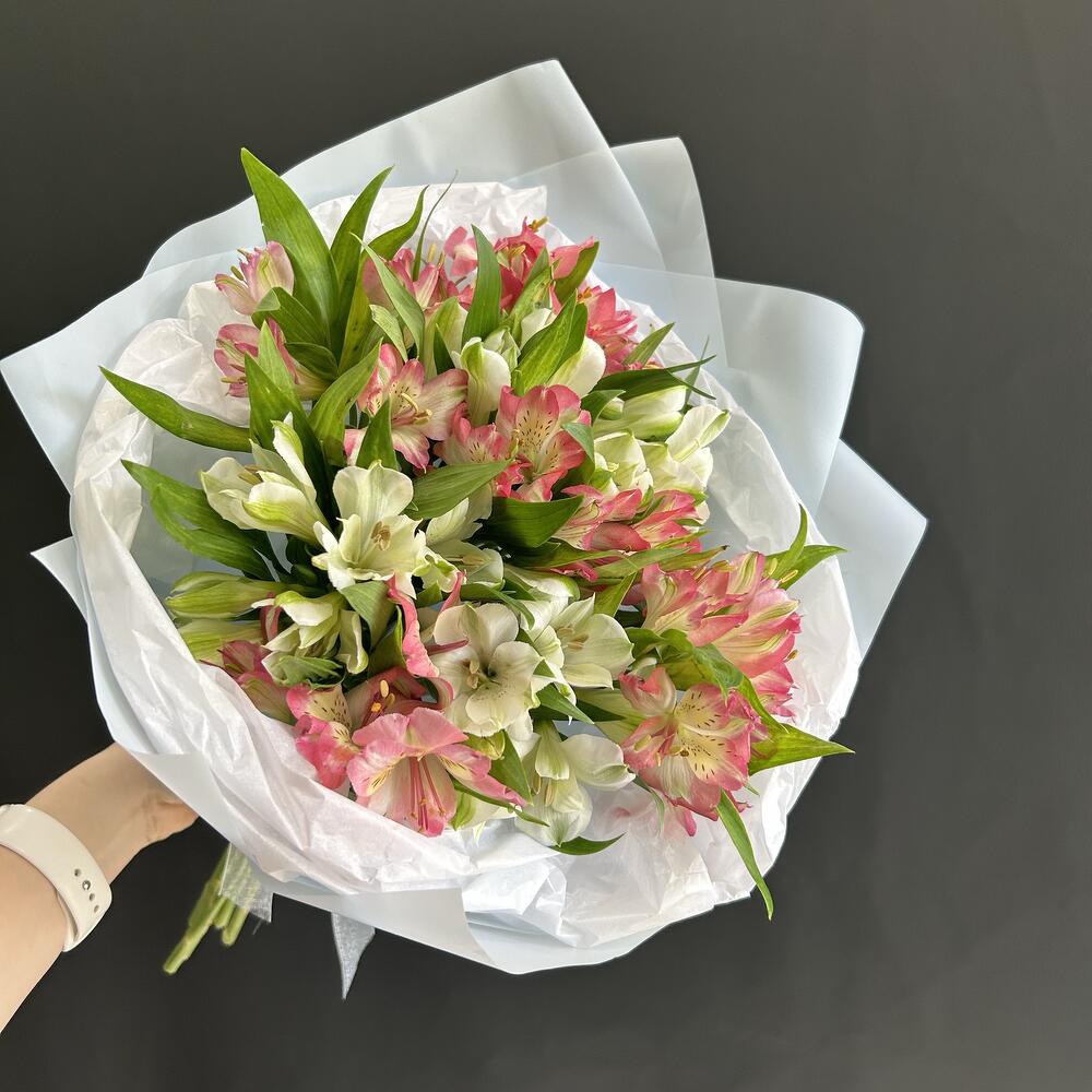 Альстромерии Букет Нежные пёрышки