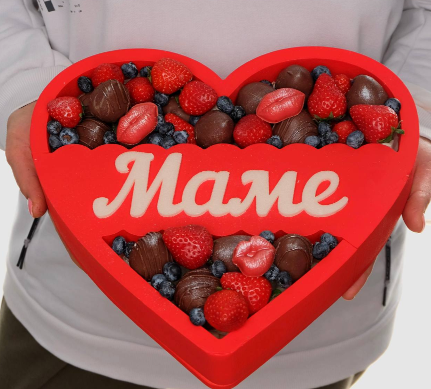 Для crm Ассорти из клубники "Любимая мамочка"