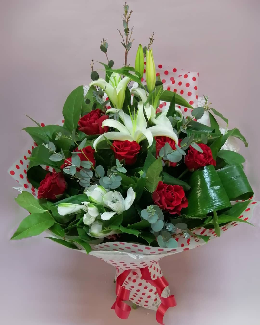 Лилии Букет Тактика