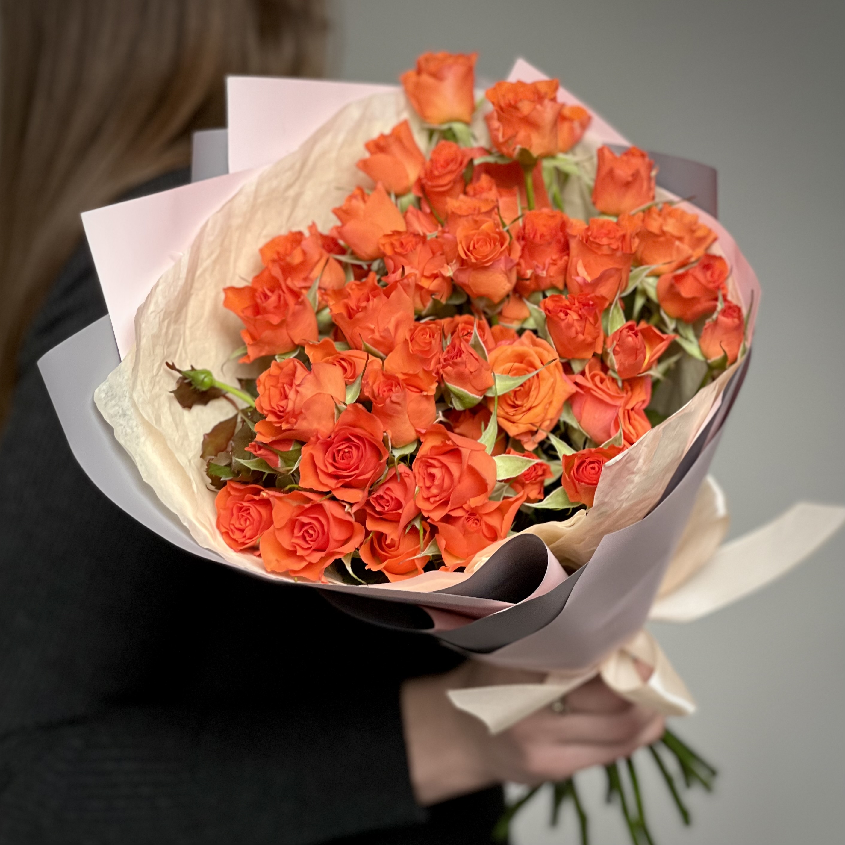 Кустовая роза Букет из 11 кустовых оранжевых роз